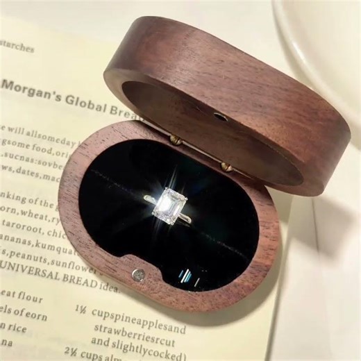 Emerald Cut 3CT Moissanite Engagement Ring #engagement #jewelryhaul #moissanite #statementring