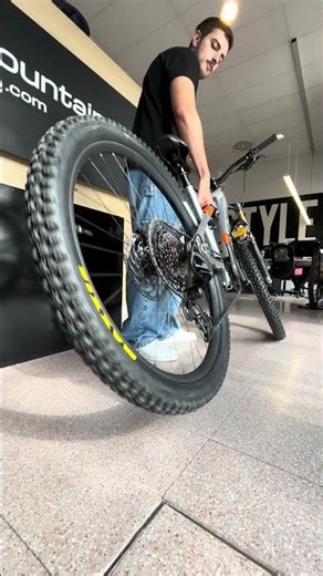 The Perfect Bike for the Dolomites? Amflow E-Bike with AMS Components Bike Check 💯✅ #avinox #mtb