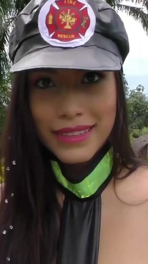 Modelos Latinas Hermosas: Belleza y Estilo 2025