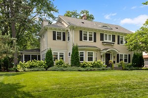 4512 Wooddale Ave, Edina, MN 55424 - MLS 6756724 - Coldwell Banker