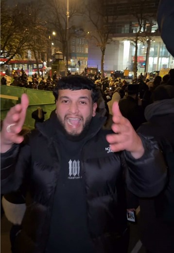 Hackney Community Unites for Streets Restoration