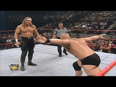 Stone Cold Vs Triple H w/ Chyna 7/7/1997