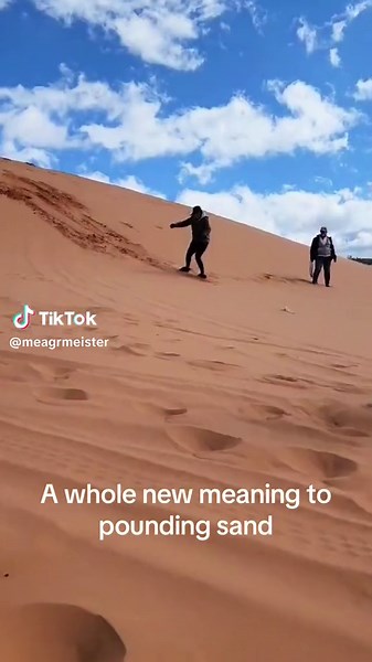 Watch me biff and eat sand until I eventually.. kinda - sorta get it? #sandboarding #eatsand #fail #poundsand #sanddunes #coralsanddunes