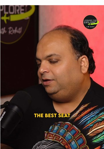 Choosing the Best Seat on a Plane