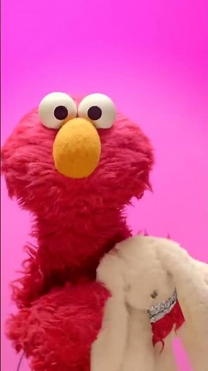 Plaza Sésamo: ¡Elmo ama los apapachos! | Short