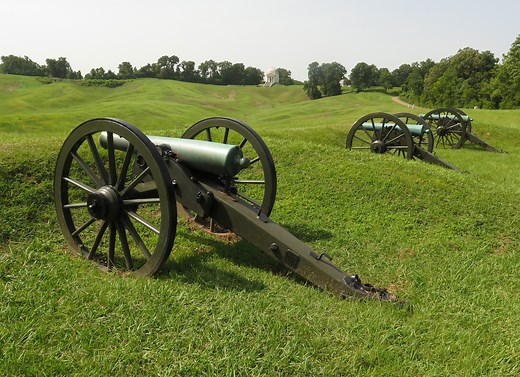 15 MUST-SEE Historic Sites In Mississippi (Expert Guide + Photos)