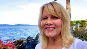 Can you recognize where we’re filming today? Truly... there’s no place like home. ❤️ Hallmark Channel USA Chesapeake Shores Michelle Vicary Fans of Barbara Niven - #FoBN Hallmark Movies & Mysteries Phoef Sutton Penny Perry Davis Daniel L. Paulson Productions Hallmark Movies Now | Barbara Niven