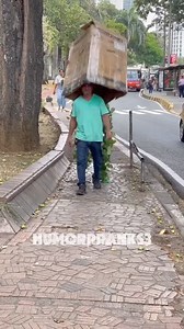 1.3M views · 8.3K reactions | The legendary extreme box  #funnyvideos #funnymoments #prankvideos #funnyvideo #funny #prank #funnyprankvideos | Mia Anderson | Facebook