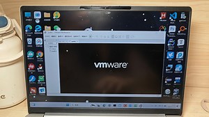 VMware虚拟机开机就蓝屏，这可咋办啊家人们[/泪奔]