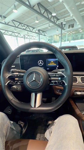 This GLS 450 Interior Makes $70K Cars Look Cheap #mercedes #luxury #shorts