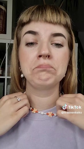 Perlenkette selber machen: Die 2-Fäden Technik ausprobiert