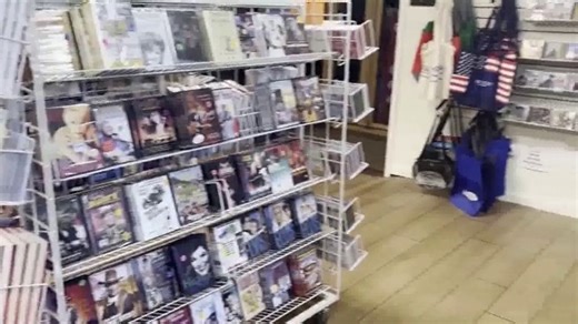 Trucountry Inn TV Spot, 'Trucountry Music Store'