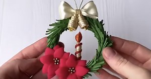 How To Make A Mini Christmas Wreath