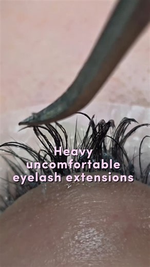 If you’ve ever been scared of lash extensions because of a bad experience, this is your sign. Fiona came to me after a traumatic first experience: ❌ uncomfortable, pulling, painful eyelashes ❌ excess glue, clumps ❌ lashes stuck together We removed everything safely and then I showed her what healthy lash extensions actually look and feel like. ✔️ proper isolation ✔️ minimal, flexible adhesive ✔️ soft, lightweight lashes ✔️ zero tension on the natural lash cycle If your lashes pull, itch, or can’