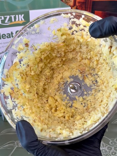 The Ultimate Guide to Food Processors and Meat Grinders