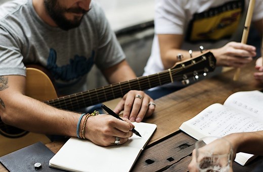 1000  Cover Band Songs for 2025