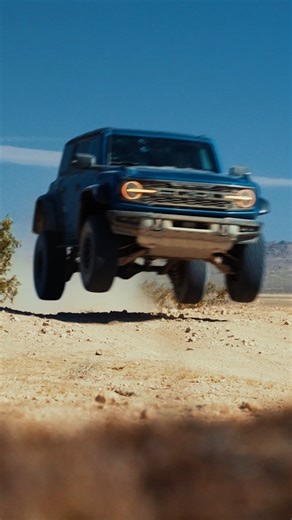 86K views · 246 reactions | Top Gear is coming to America! (Well, technically, we’ve already been...) to film a new YouTube series called TG2: Cars and Stripes. Get your star spangled brave pants on, because here’s what to expect across the five 30-minute episodes we’ve got coming to your screens, every week from Sunday 19 Nov. #TopGear #TG2 #USA #Cars #CarsOfInstagram #YouTube | Top Gear | Facebook