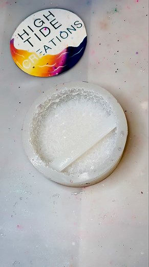 Realizing the combinations are endless with this cool cell phone / tablet / biz card holder! 💕💕💕.............#hightidecreations407 #resin #resinpour #pouringresin #grateful #thankful #resindaily #resinartdaily #resinart_daily #resinart #handmade #handmadegiftsarethebest #handmadegoods #homedecor #resinartist #resindemolding #demold #resincrafts #artsandcrafts #craftersgonnacraft #resinepoxyart #resingifts #giftideas #christmasgifts #resinlove #hightidesgoodvibes #handmadegifts #cellphoneholde