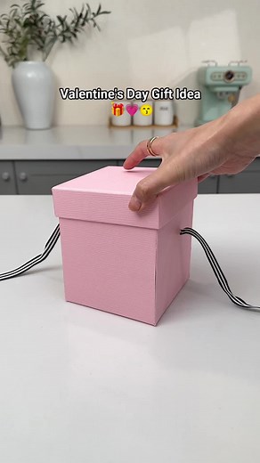 Let's DIY a Valentine's Day surprise gift box together, @yourboyfriend or @yourgirlfriend! ❤️🎁 🔎 Search dkz3384 on Temu for this amazing product! #Temu #TemuFinds #diyvalentinessurprise #romanticmemories #lovenotes #valentinesgiftideas #handmadewithlove #surprisegifts #celebratinglove