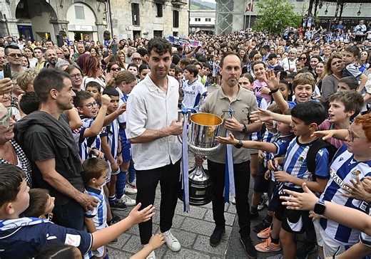 Unai Marrero y Oier Agirrezabalaga, recibidos como héroes en Azpeitia | El Diario Vasco