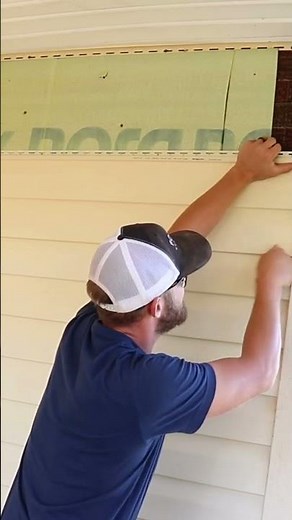 Installing vinyl siding