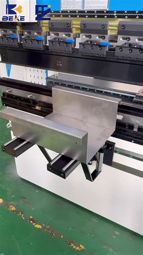 Beke machine！The small bending machine is running.#bekemachine #bendingmachine #pressbrake #sheetmetal #factory