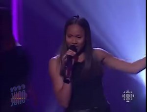 In 1999, Deborah Cox won the JUNO Award for R&B/Soul Recording of the Year with her record ‘One Wish’. Watch as she stunned audiences at The 1999 JUNO Awards with a powerful performance of her hit single ‘Nobody's Supposed To Be Here’. TD is proud to support #JUNOS50 Music Brings us Together. This project is funded in part by the Government of Canada // Canadian Heritage Patrimoine canadien | The JUNO Awards