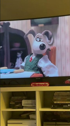 Wallace and Gromit the wrong trousers jam catapult fail