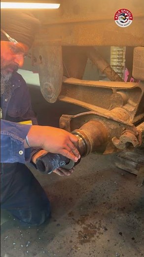 Tapered Trailer Spindle Replacement | Axle Spindle #trucking #axlerepair
