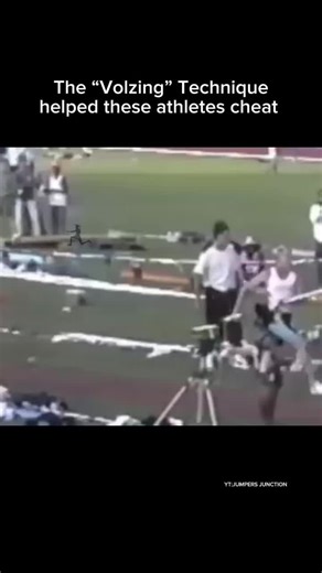 This was basically a cheat code 😭 I think they should’ve kept it . Jumpers Junction ❤️ • • • • #track #trackandfield #highjump #jumper #jumping #jump #vertical #triplejump #longjump #sprint #sprinter #sprinting #improvement #progression #motivation