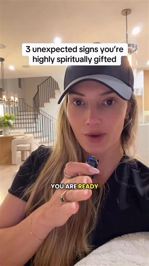 Margot Miller | Therapeutic Coach | Comment Masterclass if you wanna learn how to build a 7 figure brand sharing your spiritual gifts w the world. 🪽👇 | Instagram