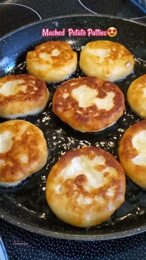 MASHED POTATO PATTIES🤩 #potatopatties #short #pagace #cesminaz #zemiaky 💯Homemade Fluffy Patties!!!