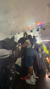 La meilleure vidéo de mon concert regardez ma mère chanter avec moi sur scène 🥹❤️❤️❤️ | Lass DC Officiel