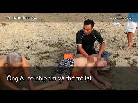 Kịp thời cứu sống người đàn ông bị đột quỵ trên biển Hòn Chồng