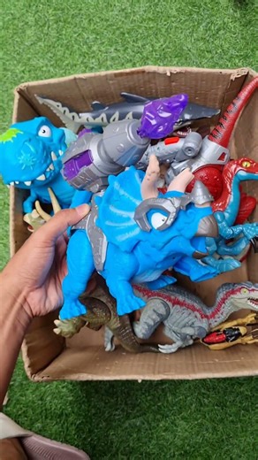Hunting Jurassic World Dinosaur Toy ASMR Review