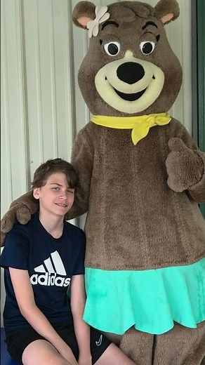 Cindy Bear Yogi Bear Jellystone mammoth cave