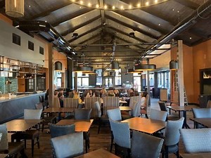 Take a look inside the newly renovated Craftsman Inn and Craftsman Wood Grille & Tap House. https://trib.al/CoHDhR1 | syracuse.com