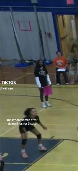 Winning Strategy for Volleyball Line Judges