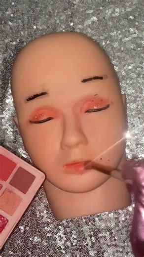 Sexy girl makeup #glowup #makeup #tutorial #shorts #mannequin