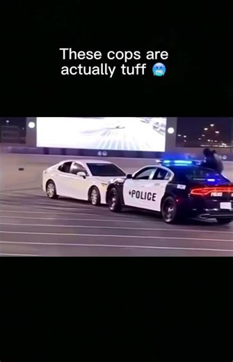 Epic Police Battle Scene!