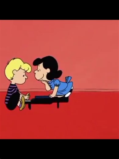 Snoopy e Lucy: A Fascinação entre Personagens