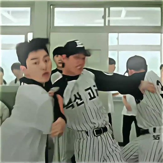 Suho that kick 😂🎬 weak hero class 1 #weakheroclass1 #shorts