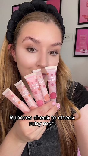 Los rubores más vendidos de Ruby Rose: Cheek to Cheek