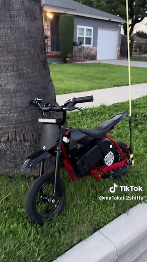 The Modded Razor MX350: A Biker's Dream