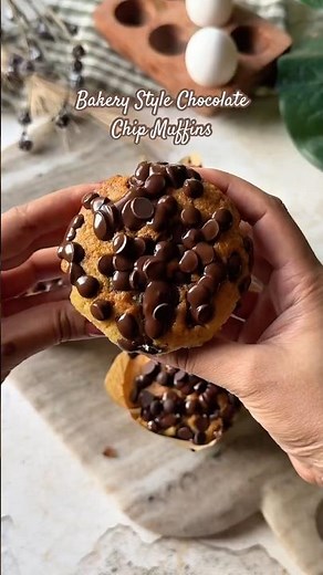 Bakery Style Chocolate Chip Muffins