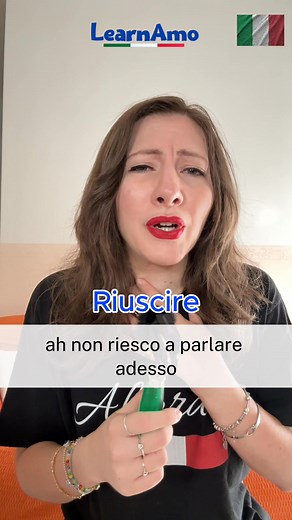 POTERE vs RIUSCIRE: Quando usare questi verbi? 🤔 Due verbi che spesso confondono chi studia italiano! Ecco le differenze principali: POTERE = avere la capacità, il permesso o la possibilità "Posso parlare italiano" (ho questa abilità) "Posso uscire?" (chiedo il permesso) "Non posso venire" (non ho la possibilità) RIUSCIRE = essere capace di fare qualcosa con successo "Riesco a parlare italiano bene" (ci sto riuscendo) "Non riesco a capire" (non ci sto riuscendo) "Sei riuscito a finire?" (hai av