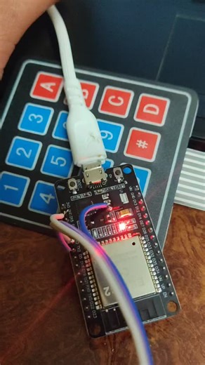 DIY Sprak Factory on Instagram: "Esp-32 and Mini DF player Testing. . . . Follow @diysparkfactory Follow @diysparkfactory Follow @diysparkfactory #reelsinstagram #newyear #trendingreels #yearend #winterseason #diyprojects"