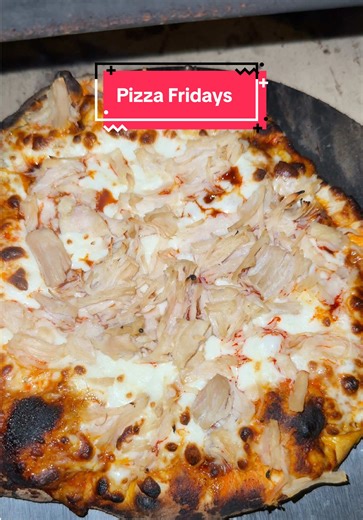 Delicious Buldak BBQ Chicken Pizza Recipe for Fridays