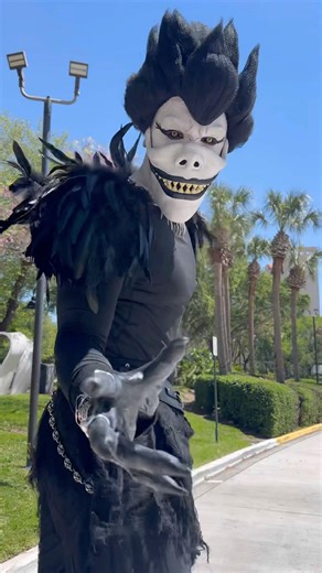 Are you a fan of Death Note? Checkout this cosplay from Megacon! #deathnote #cosplay #megacon