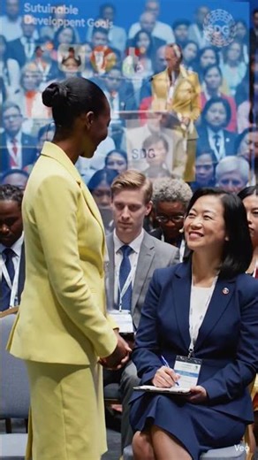 One World 🌎 One Humanity ! Possible? viewers to subscribe and comment.#global unity.